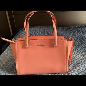 Kate Spade crossbody bag brand new with tag size small